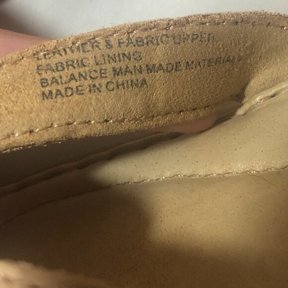 BORN Sandals Women's Size 9 Pink Tan Slip On Shoes F39898 CQL17 - Picture 7 of 12